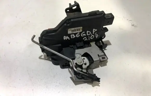 Audi A4 S4 B6 8E 8H Rear door lock 8E0839016C