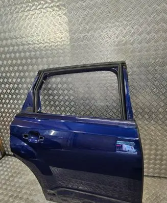 Rear door