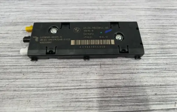 Mini Paceman (R61) Aerial antenna amplifier 9803854 65209803854 9813000