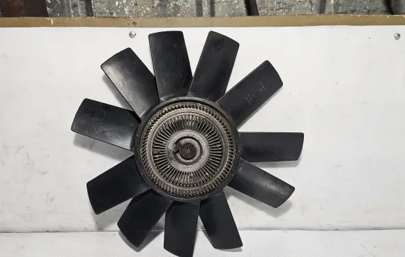 Volkswagen II LT Viscous fan clutch 074121302B