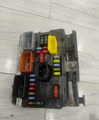 Peugeot 206 BSM Control unit 9667199680