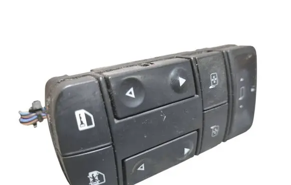 Opel Vectra C Electric window control switch 13224056