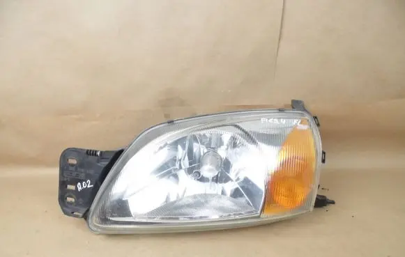 Ford Fiesta Headlight/headlamp