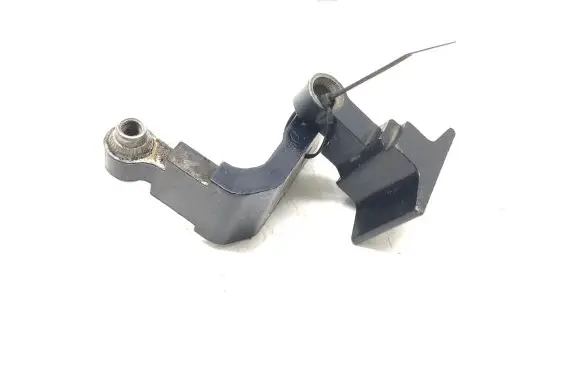 BMW 5 F10 F11 Rear door upper hinge 7135633