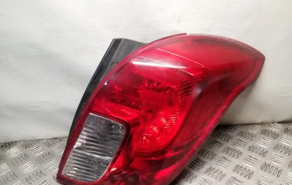 Opel Mokka Rear/tail lights 42435942