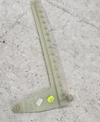 Audi Q5 SQ5 Rear door windshield rail 80A839067