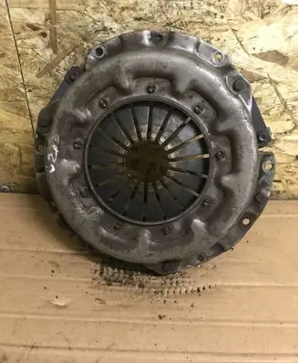 Mitsubishi L200 Pressure plate 
