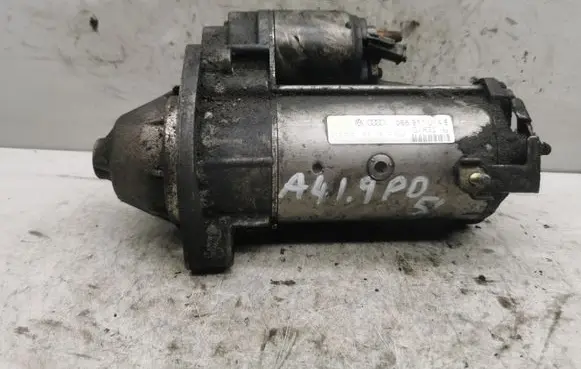 Audi A4 S4 B5 8D Starter motor 068911024E