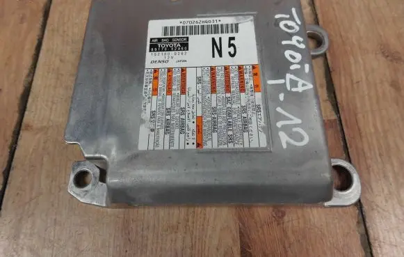 Toyota RAV 4 (XA50) Airbag control unit/module 8917042A60