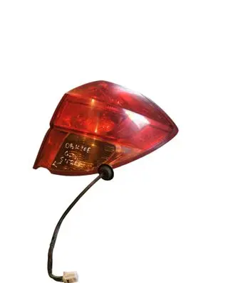 Subaru Outback Tailgate rear/tail lights