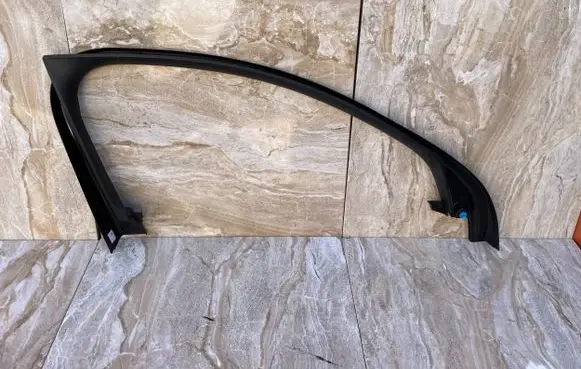 Volvo C40 Other front door trim element 32274751