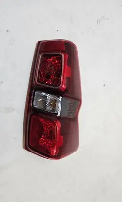 Isuzu D-Max Rear/tail lights 220-8R008