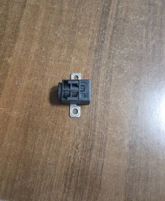 Audi Q5 SQ5 Battery relay fuse 4F0915519