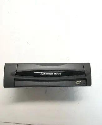 Mitsubishi L200 Navigation unit CD/DVD player MZ313040 MP8000 ME012065120107A