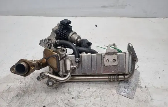 Mini One - Cooper Coupe R56 EGR valve cooler 8473162