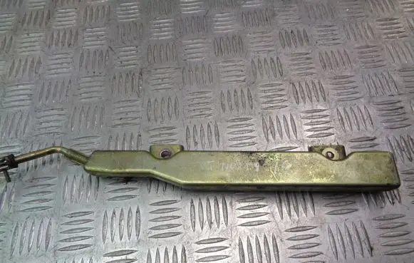Nissan Almera Tino Fuel main line pipe