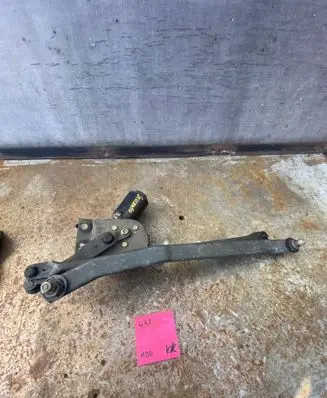 Fiat Seicento/600 Front wiper linkage and motor 