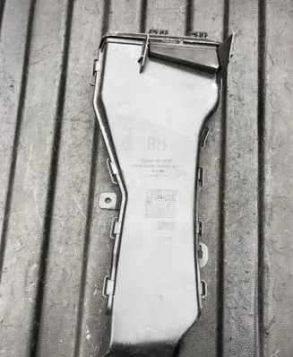 Mercedes-Benz E W238 Rain gutter A2538320600