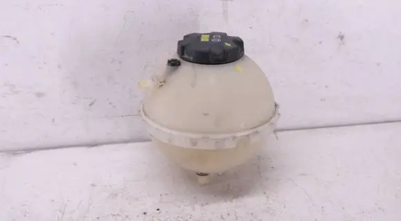 BMW 4 F32 F33 Coolant expansion tank/reservoir 7642159 1300314