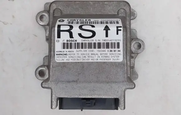 Chrysler Grand Voyager IV Airbag control unit/module 04686602AI