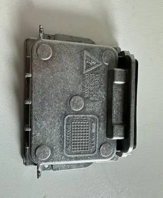 Audi Q7 4L Headlight ballast module Xenon 89032335