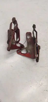 Seat Leon (1P) Engine bonnet/hood hinges 1P0823302 1P0823301