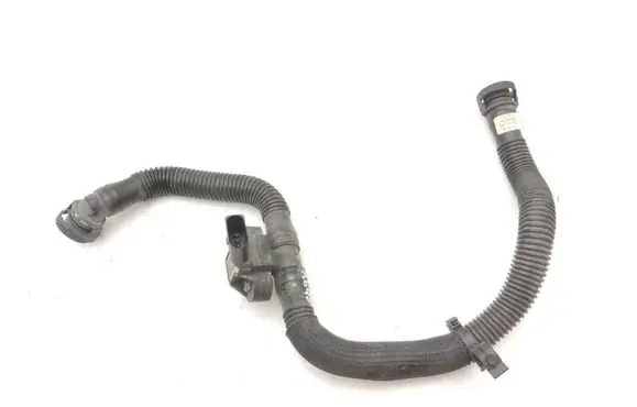 Air conditioning (A/C) pipe/hose