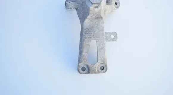 Audi A4 S4 B8 8K Engine mounting bracket 8K0199308AQ