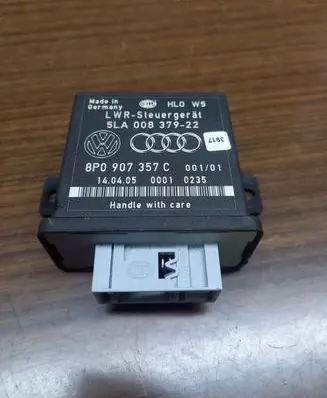 Audi A3 S3 A3 Sportback 8P Light module LCM 8P0907357C 5LA00837922