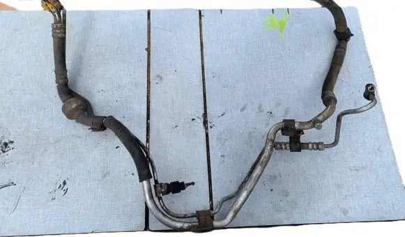 KIA Ceed Air conditioning (A/C) pipe/hose 977751H200