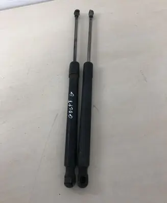 Volkswagen Golf V Tailgate strut 