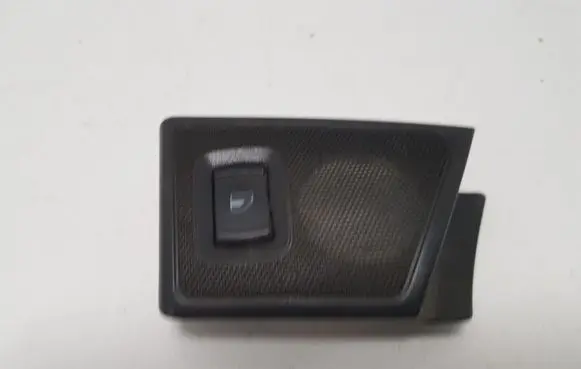 Skoda Octavia Mk1 (1U) Electric window control switch 1U4867435A