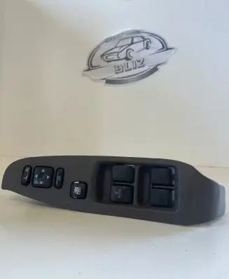 Subaru Outback Electric window control switch 83071AE020 2550
