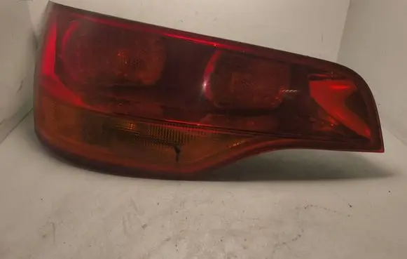 Audi Q7 4L Rear/tail lights 4L0945093 027330102 027330103