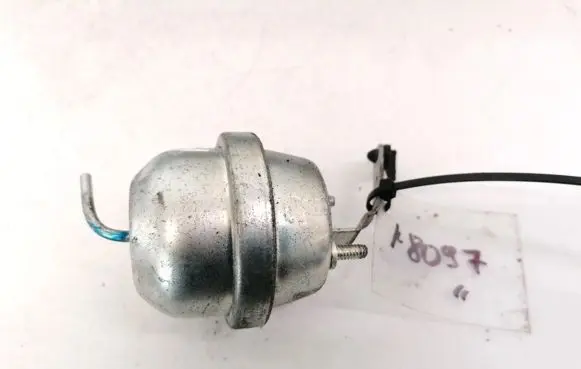 Ford Mondeo MK II Valve vacuum 3613513