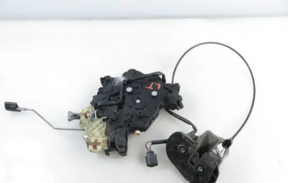 Volkswagen Caddy Sliding door lock 2K0843653N