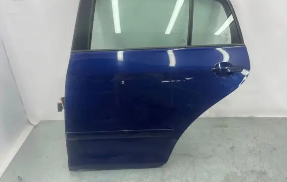 Volkswagen Golf Plus Rear door 