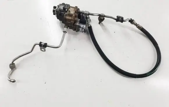 BMW 5 E60 E61 Fuel injection high pressure pump 7537320