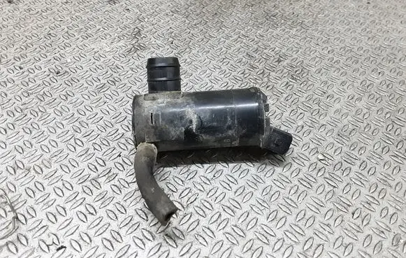 Volvo S60 Windscreen/windshield washer pump 9169611