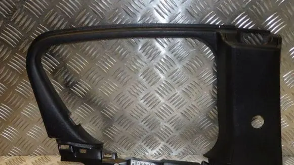 Mazda B2600 Centre console side trim front 