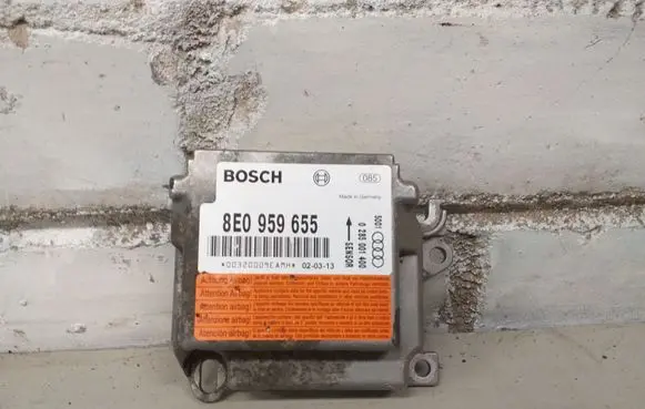 Audi A4 S4 B6 8E 8H Airbag control unit/module 8E0959655