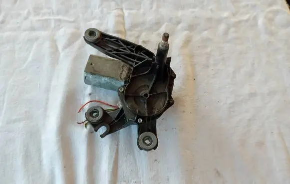 Peugeot 206 Rear window wiper motor 9638664980 53017812 02724084