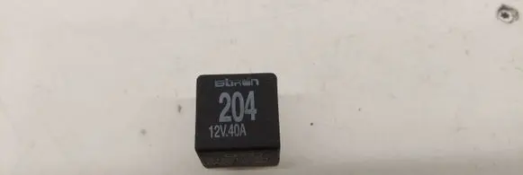 Volkswagen PASSAT B5 Other relay 431951253H