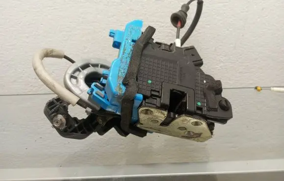 Rear door lock