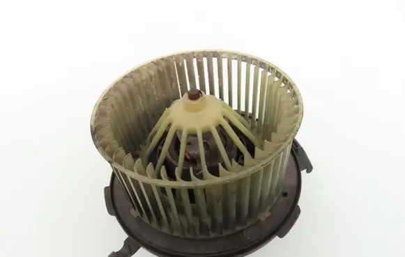 Renault Laguna I Heater fan/blower 917845013