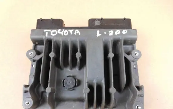 Toyota RAV 4 (XA50) Engine control unit/module 896614AG40