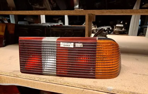 Ford Sierra Rear/tail lights 83BG13N004 83BG13N004A 83BG13N004A3B