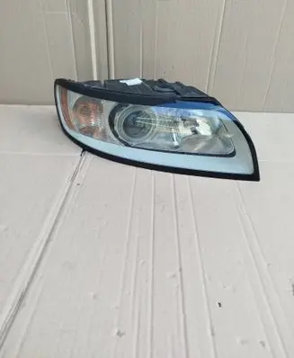 Volvo V50 Headlight/headlamp 31299584 0301237202
