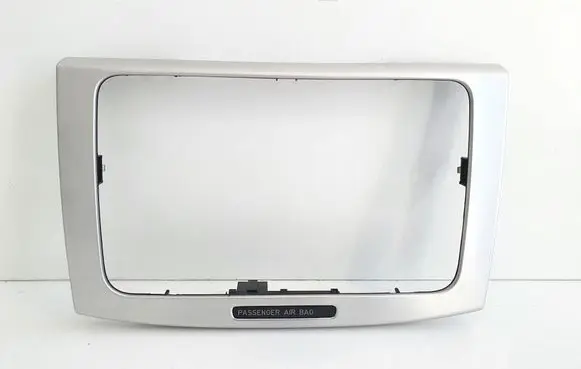 Volkswagen PASSAT CC Radio/GPS head unit trim 3C08580269AG