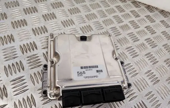 Volvo S40, V40 Engine control unit/module 30630565